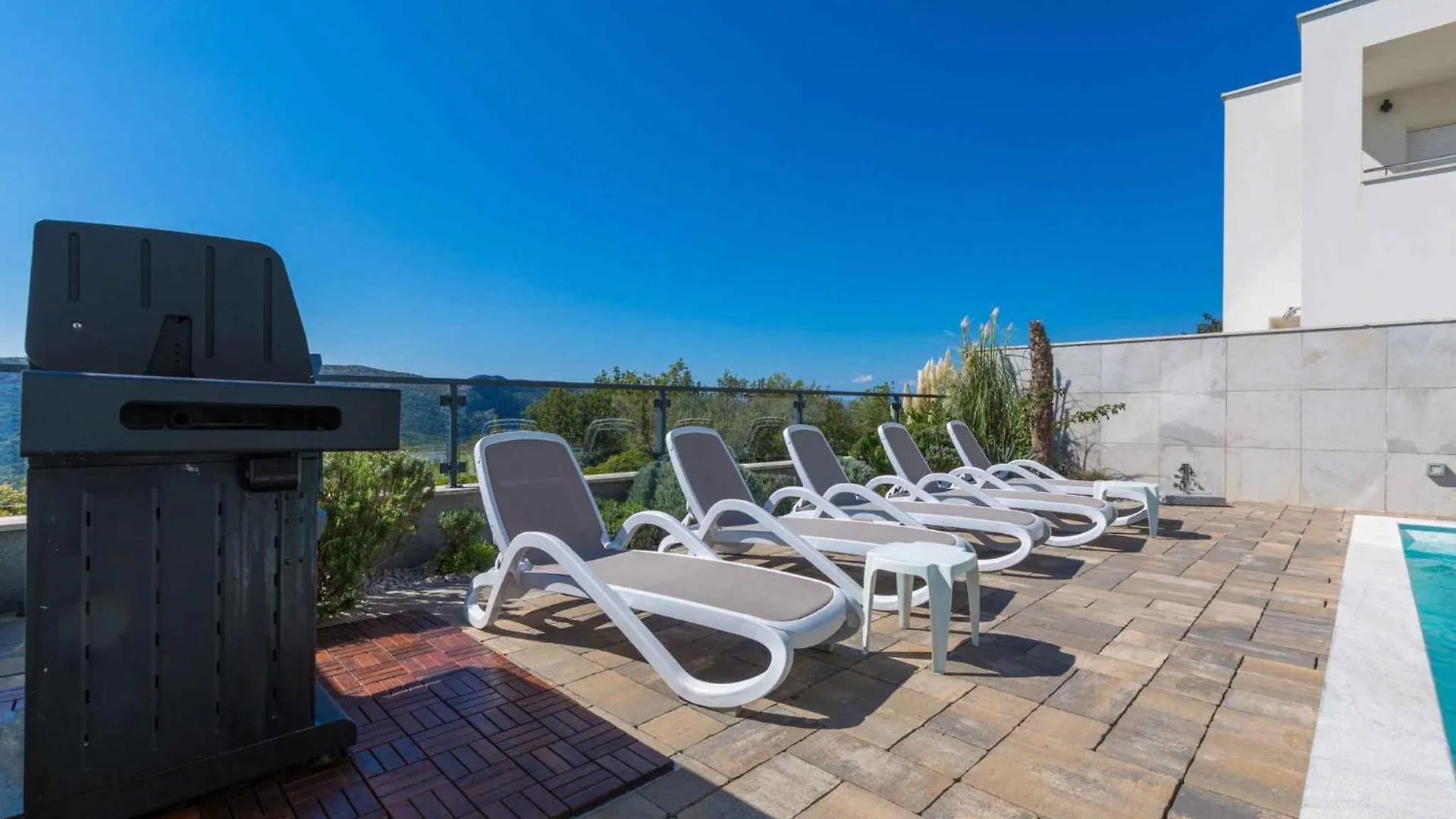 Holiday Homes In Kostelj 5424 Antovo