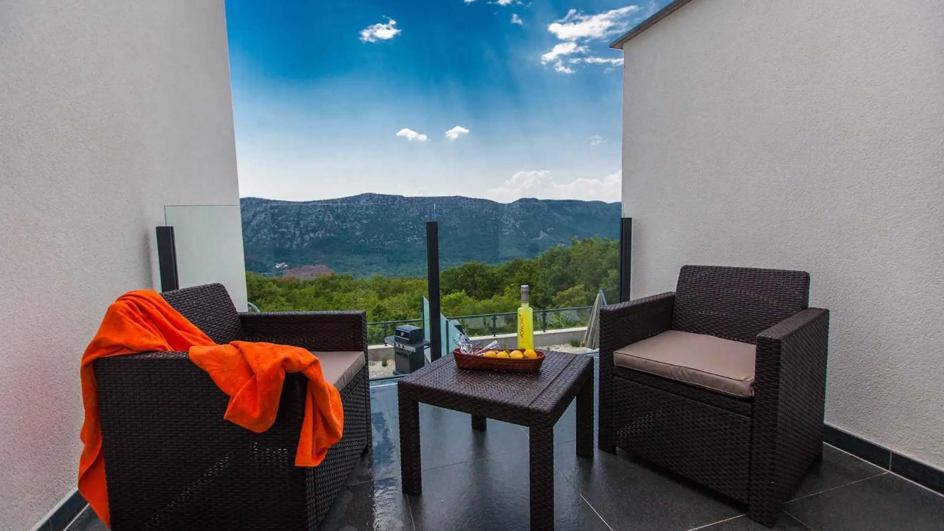 Holiday Homes In Kostelj 5424 Antovo